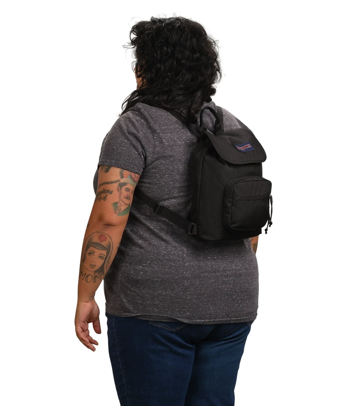 highlands-mini-pack-e9 JS0A83LJ008-MODEL.webp