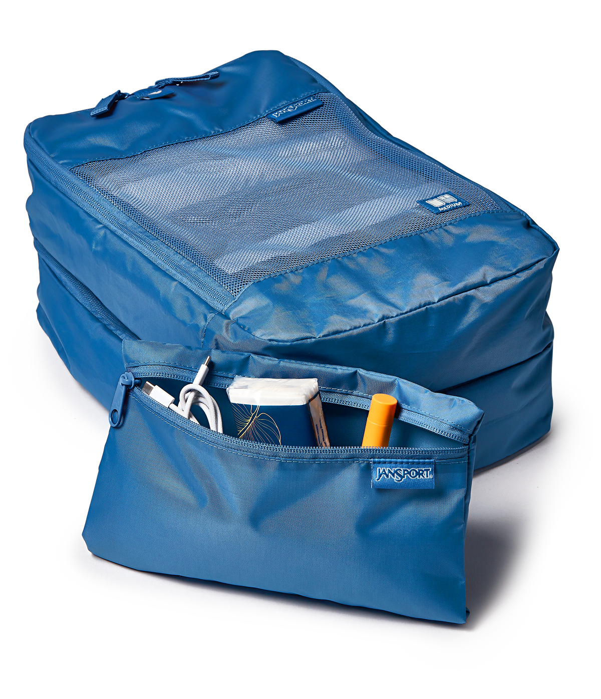 22-carry-on-luggage-packing-cubes-elemental-blue-set-m6 JS0A86DREW5-DET3.png